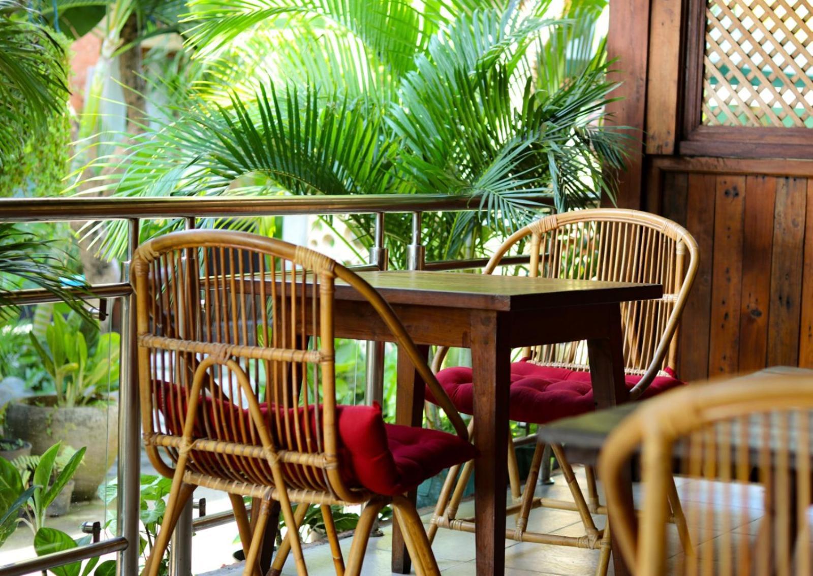 Mina Pelasa Hotel Legian Esterno foto
