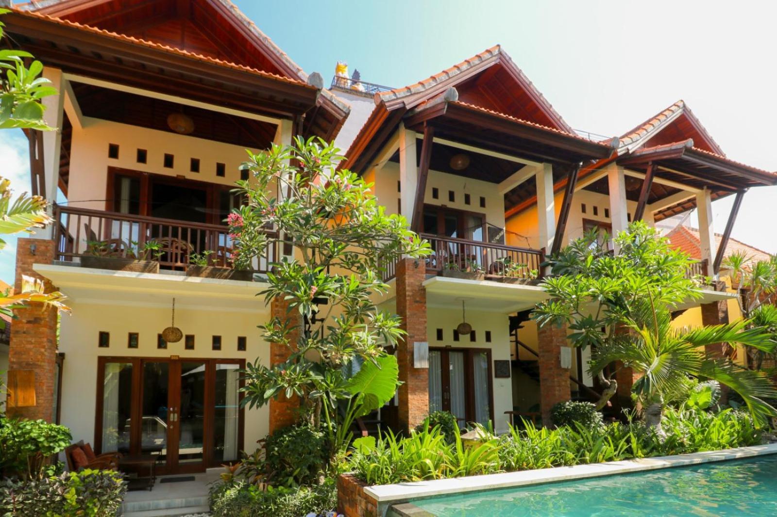 Mina Pelasa Hotel Legian Esterno foto